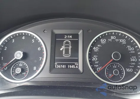 2017 Volkswagen Tiguan 2.0T Wolfsburg Edition z USA, uszkodzony, nr VIN WVGSV7AX8HK011905